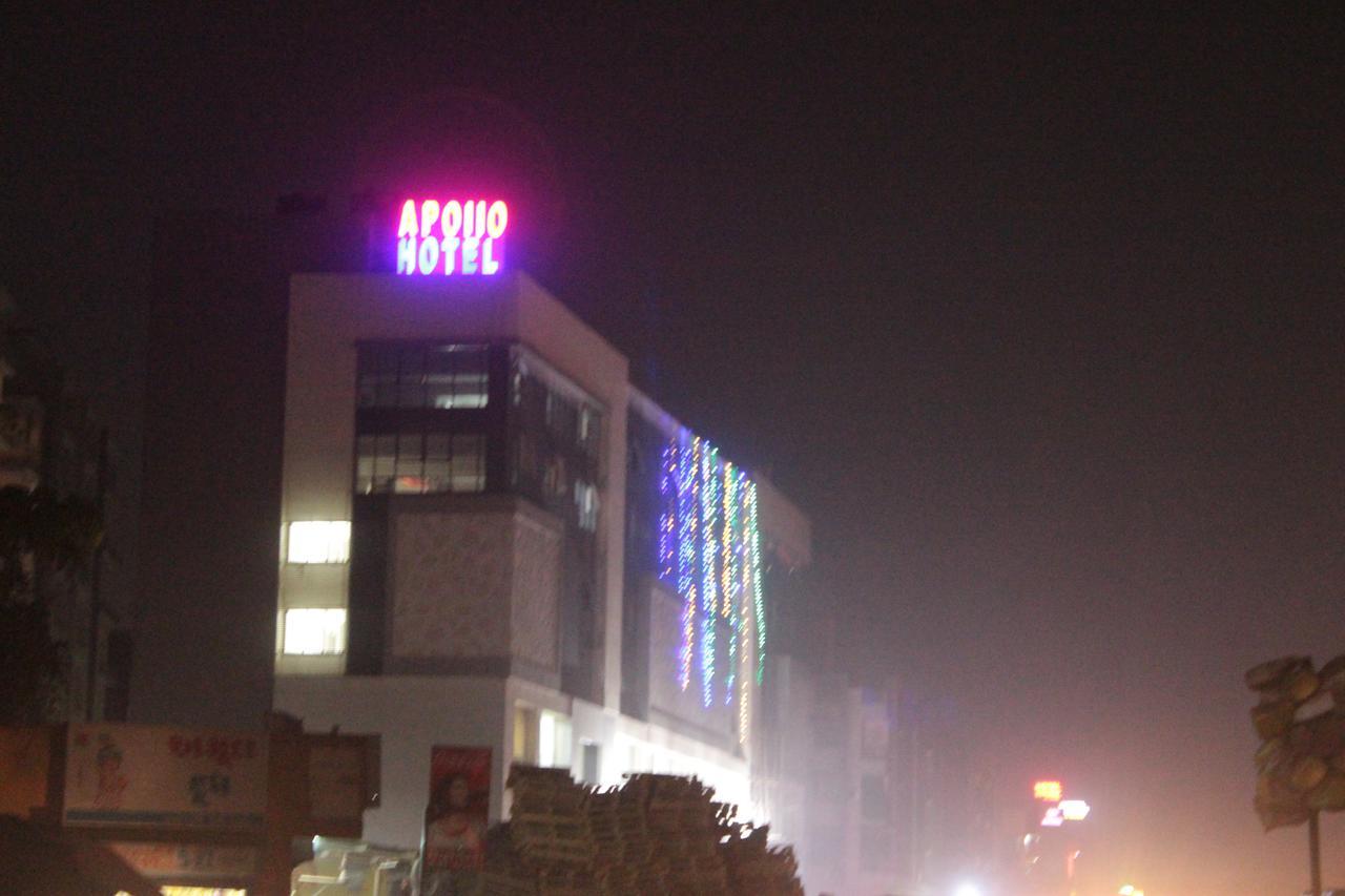 أحمد أباد Apollo Hotel المظهر الخارجي الصورة